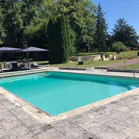 Bed & Breakfast Chateau De La Gauderie Sanilhac (Dordogne)