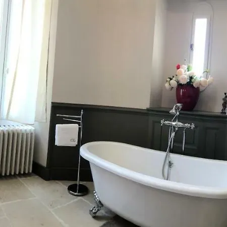 Chateau De La Gauderie Bed & Breakfast 4*