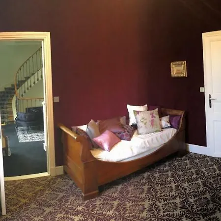 Chateau De La Gauderie Bed & Breakfast 4*